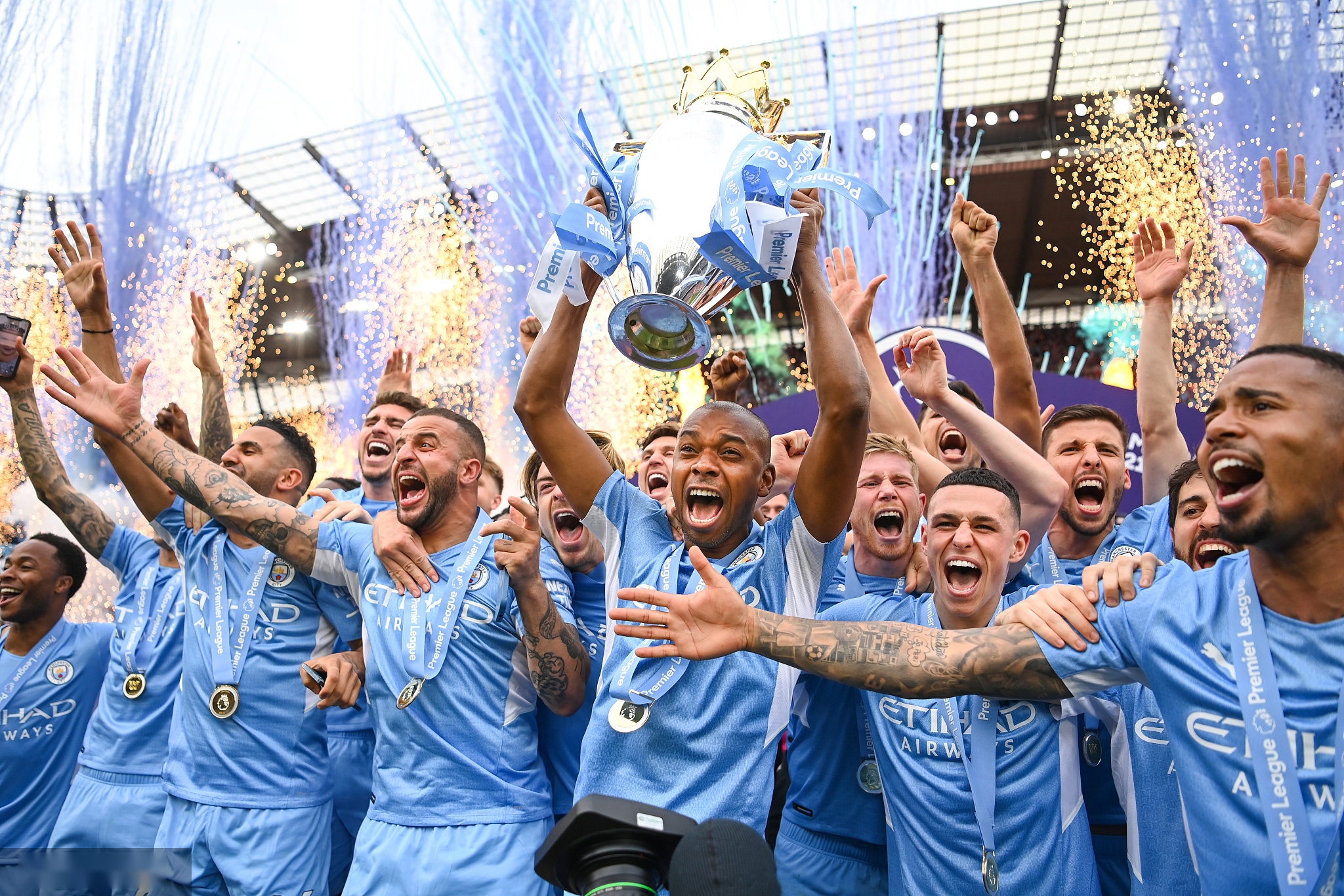 入打开大门 入打开大门